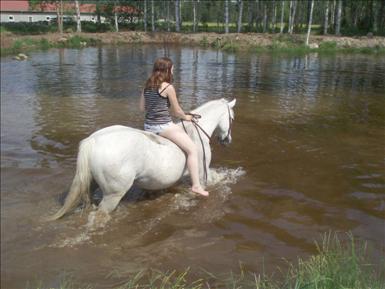 juliaSirocco-sommar09.jpg