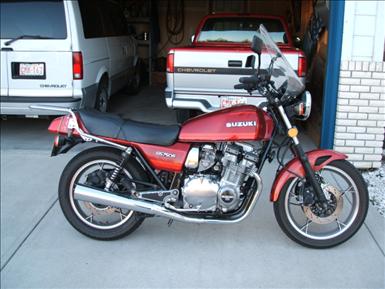 H2RICKGS750EZ.JPG