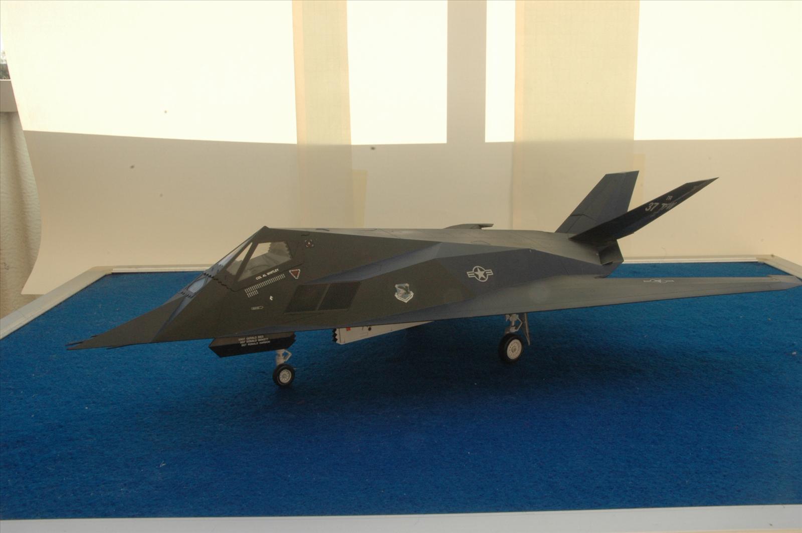 GB#8 F117 Nighthawk Tamiya 1/48