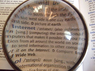 400px-Dictionary_through_lens.jpg