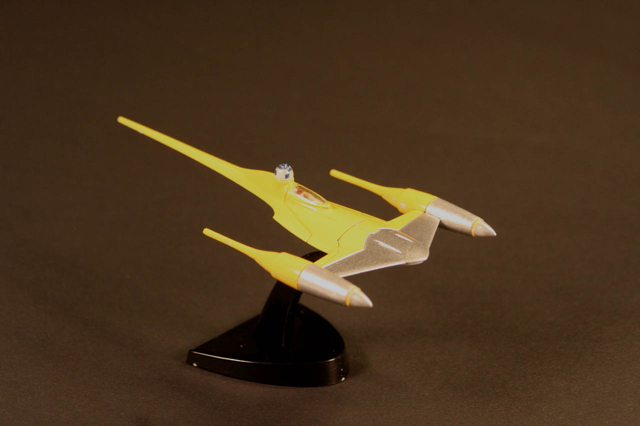 GB 25: Naboo Starfighter