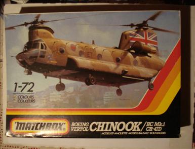 BV Chinook_Matchbox PK-413_02.jpg