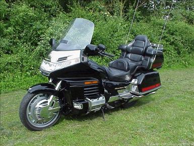 800px-Honda_GL1500SE_1999.jpg
