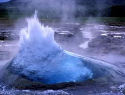 geyser_blå.jpg