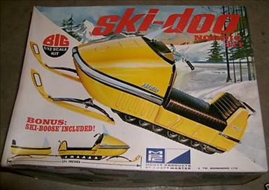 Ski-Doo_2a.jpg