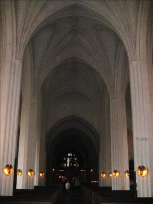 Kyrka